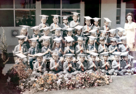 HCS 1968-69 Kindergarten class photo