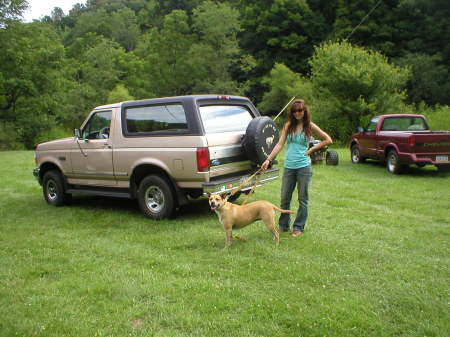 Jaida & Jenny at the 'farm' & my old Bronco