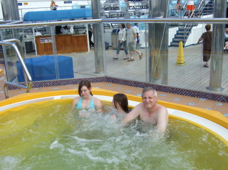 Killie, Rick and Crystal in the hot tub.