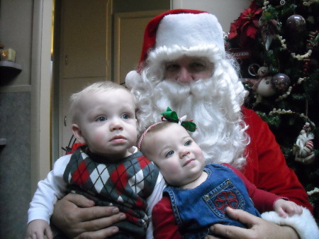 TWINS 1ST XMAS-SANTA IS DAVID DAWKINS