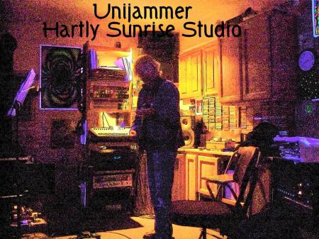 Hartly Sunrise Studio DE