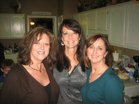 Me and by sisters thanksgiving 2009