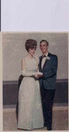 Roosevelt 1964 Prom on top of Stone Mtn.