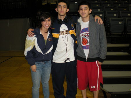 Larissa, Esteban and Cord at San Antonio