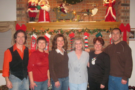 My Mom & Brothers & Sisters & Me Christmas 200