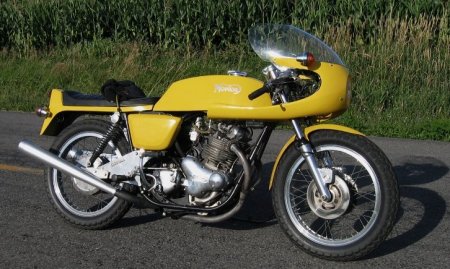 Norton Dunstall Comando