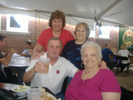 Mom, Bill, Marianne & Sharon