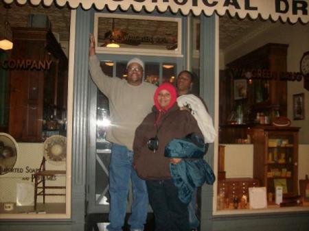 lisa, greg,and quan in chicago