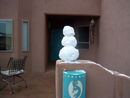 Desert snowman