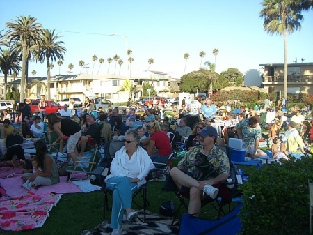 Music in the park at Sasl Beach 08-2008