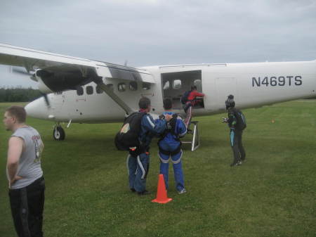 Patrick & Bryn 1st jump 11000ft