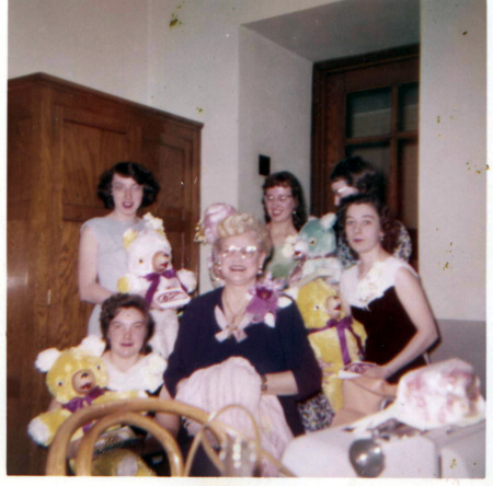 Jane,Kay,Emmaline,Marge,Mrs.S,Rose,