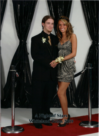 Amanda and Trey prom 09