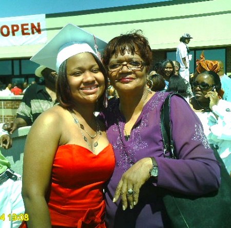 johnnie richardson and her grandaughter bre