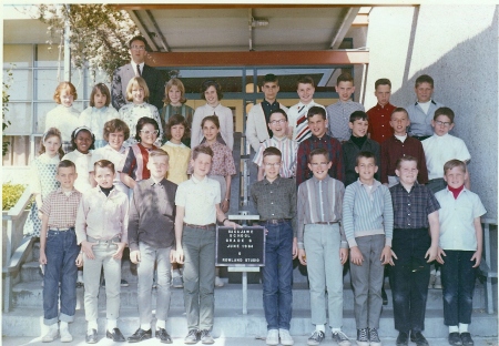 Mr Young's Class -- Sacajawea June 1964