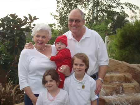 My mom and dad with their grandkids 11/08