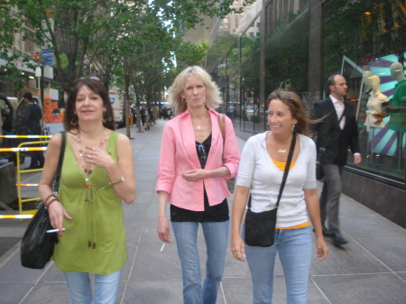 My sisters and I in NYC 5-20-09