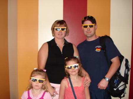 My son & family-Disneyland/09