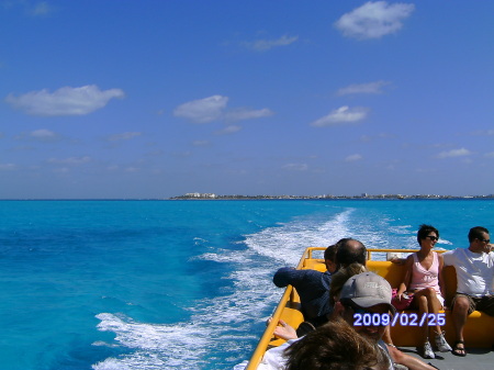 Boat trip to Majaris