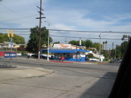 FOSTERS FREEZE----Near Atwater Village,