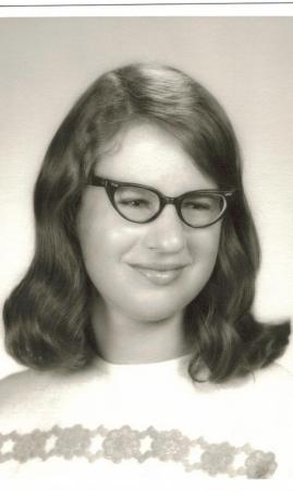 Lynne Senior Pic