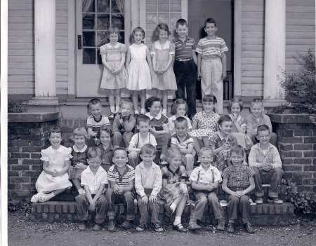 Mrs. Tatum's School First Grade '55-'56