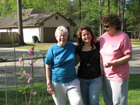 Aunt Janie, Toni, Aunt Trish