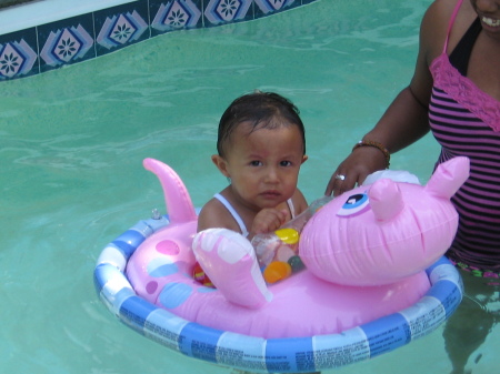 Fun swim day with friends at our house..