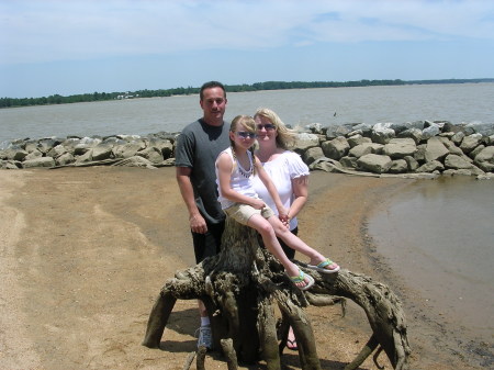 Walk along the river with family.