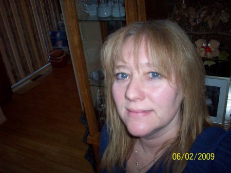 Debbie Lourenco's Classmates® Profile Photo