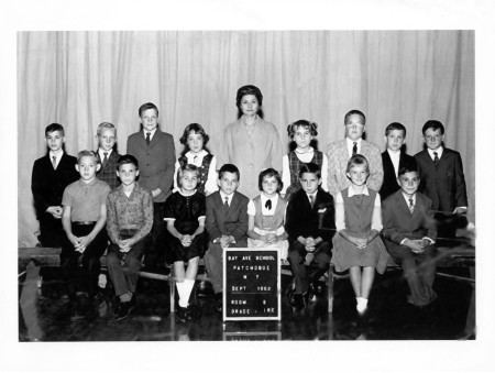 Mrs. Lorraine Zinnantie 3rd grade Class