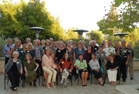 Group picture at the 50th class reunion