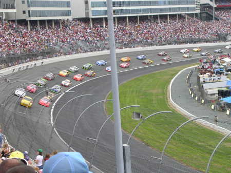 2005  lowes Speedway