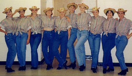 Alumni Dancers 2002