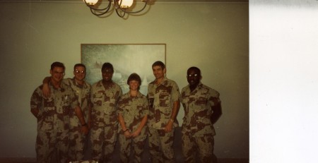 liz in saudi arabia 1991