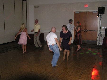 CUTTIN' A RUG