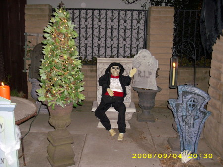 Halloween 2008, Lil's favorite celebration