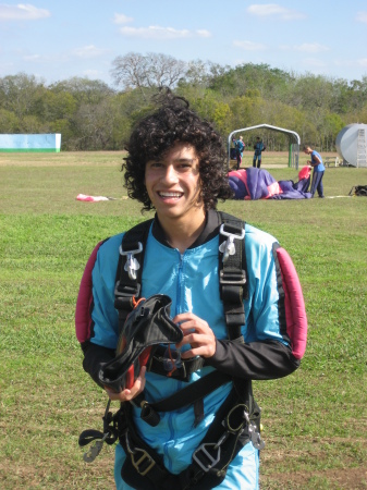 Max's 1st skydive with dad, Nov. 2009