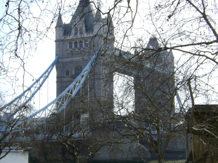 LONDON MARCH 09