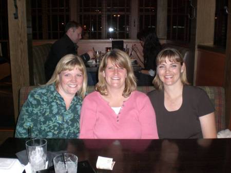 Liz, Carrie and Me - Minnesota 2008