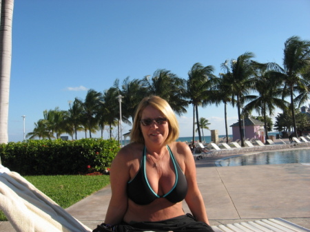 Kathy, Bahamas 08