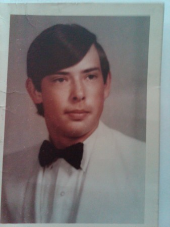 DaleB HighSchool Grad Pic 1975