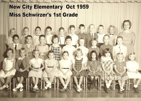 Miss Schwirzer's First Grade Class Oct 1959