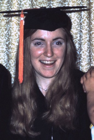 1975 TwinsGrad TerCloseup_010