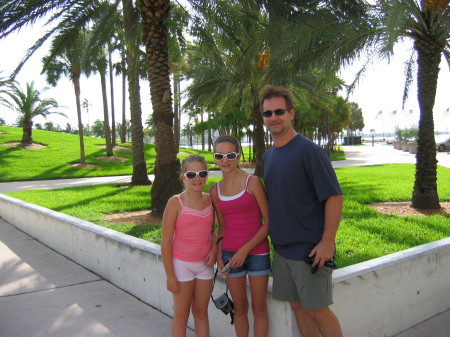 Meghan, Kristen & I in Miami