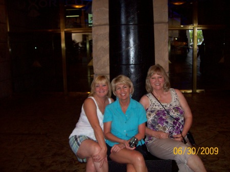 me and my friends in vegas