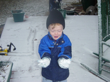 Evan's first snow!