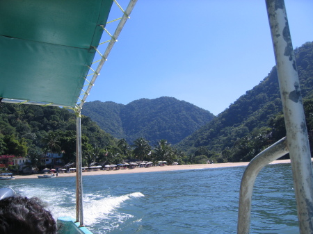 Coming into Yelapa