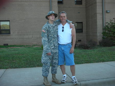 Deploying to Iraq Ft Campbell 9/24/2007 2