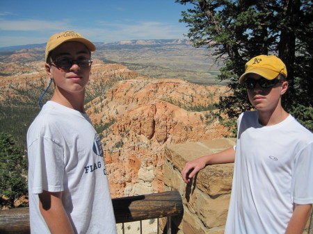 Sky and Drew at Bryce Canyon